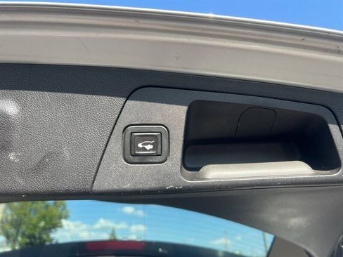 Used 2016 Buick Envision Premium AWD/4WD image 32