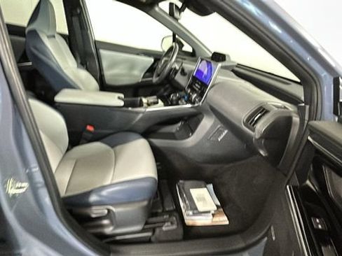 Used 2023 Subaru Solterra AWD image 30