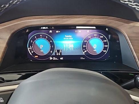New 2026 Volkswagen Atlas SE FWD image 37