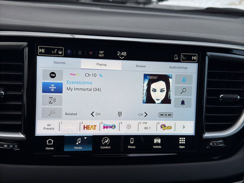 New 2026 Chrysler Voyager LX image 18