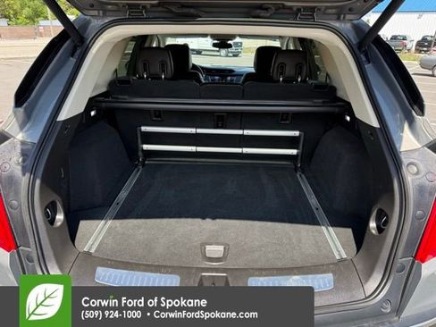 Used 2017 Cadillac XT5 Luxury AWD/4WD image 18