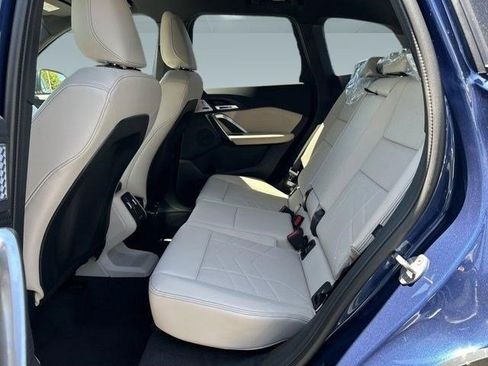 Used 2025 BMW X1 xDrive28i w/ Convenience Package AWD/4WD image 12