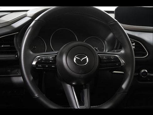 Used 2025 MAZDA CX-30 AWD 2.5 S w/ Premium Package image 7