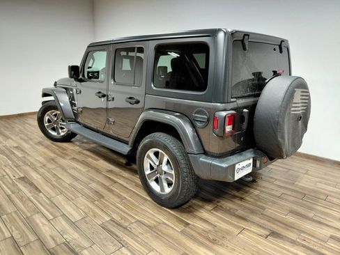 Certified 2019 Jeep Wrangler Unlimited Sahara image 28