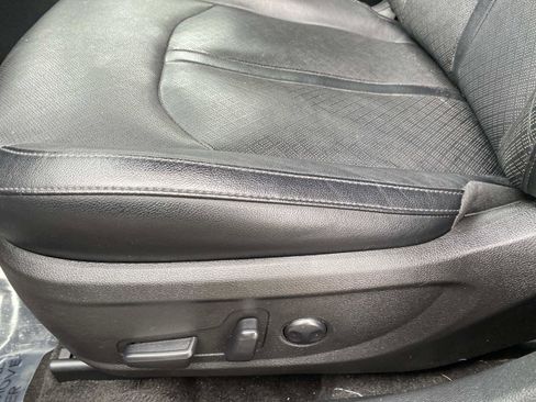 Used 2019 Kia Optima EX image 22