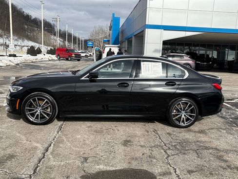 Used 2019 BMW 330i xDrive Sedan w/ Convenience Package image 2