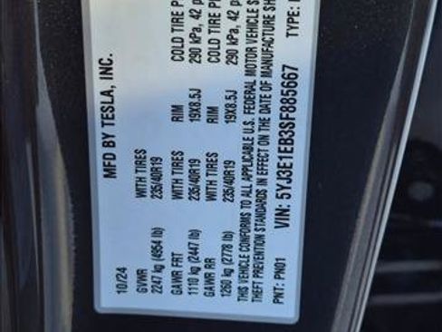 Used 2025 Tesla Model 3 Long Range AWD/4WD image 18
