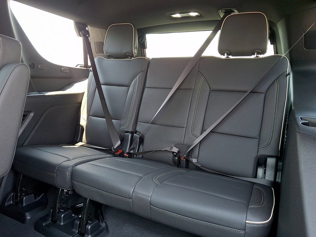 New 2026 Chevrolet Tahoe Premier w/ Sun And Tow Package AWD/4WD image 7