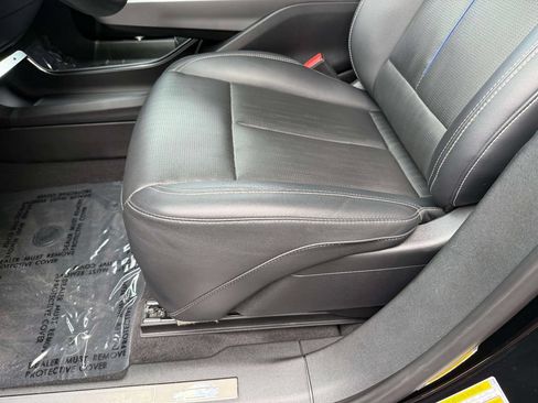 Used 2024 Cadillac Lyriq Sport RWD image 3