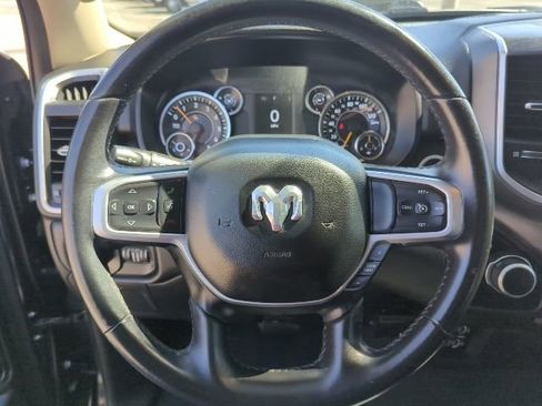 Used 2019 RAM 1500 Big Horn RWD image 11