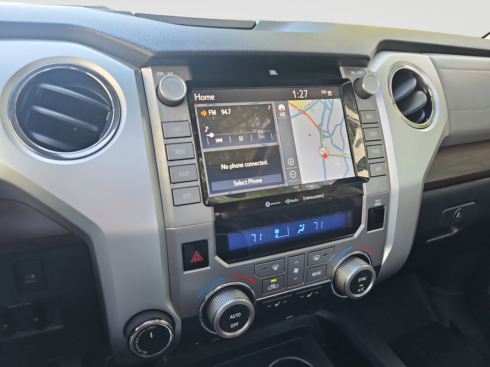 Used 2020 Toyota Tundra Limited w/ Limited Premium Package AWD/4WD image 27