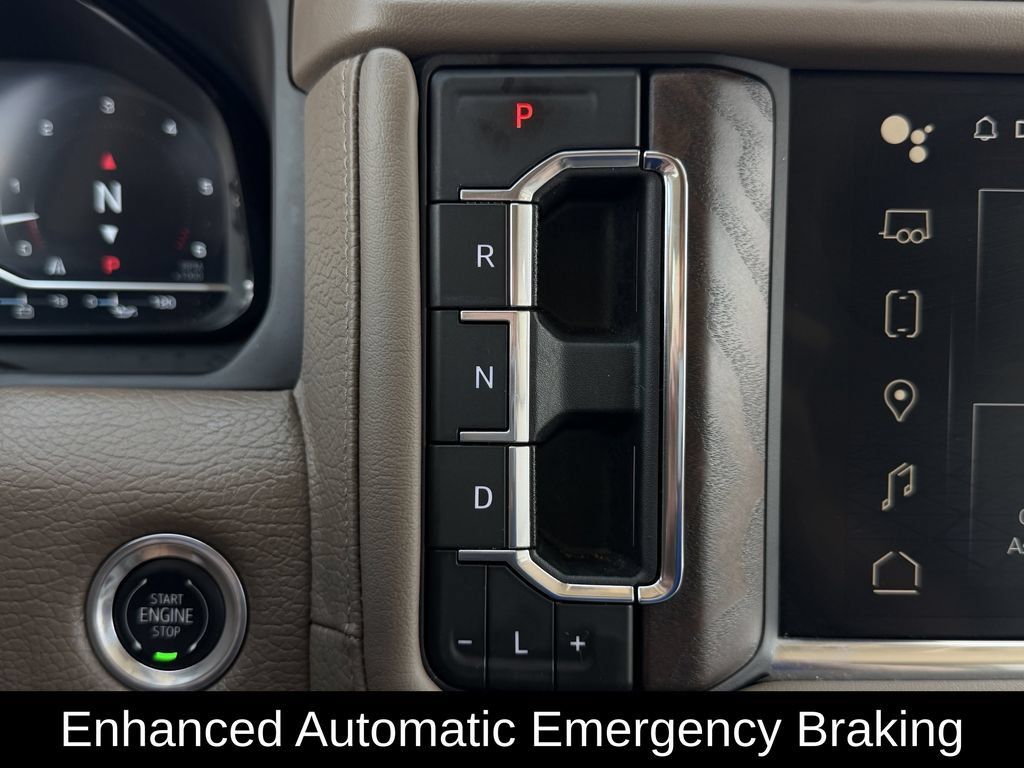 Used 2024 GMC Yukon XL Denali RWD image 22