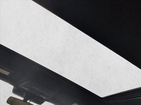 Used 2025 Ford F350 Lariat image 18