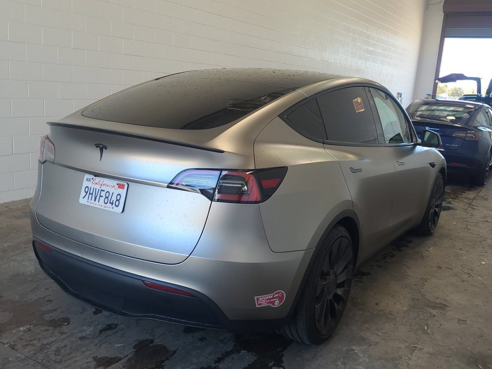 Used 2023 Tesla Model Y Performance AWD/4WD image 6