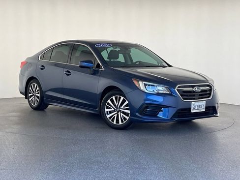 Used 2019 Subaru Legacy 2.5i Premium w/ Popular Package #2A AWD/4WD image 39