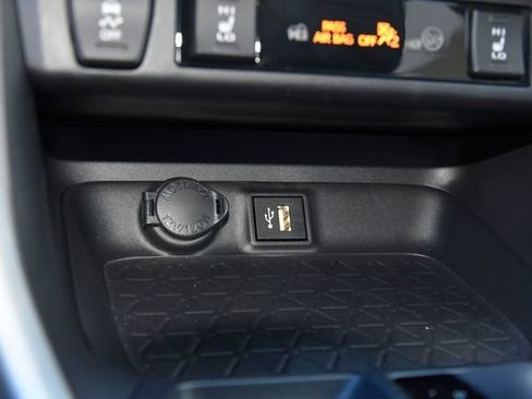 New 2025 Toyota RAV4 XLE Premium image 19