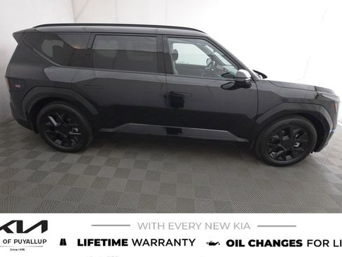 New 2026 Kia EV9 Land w/ Nightfall Edition Package image 4