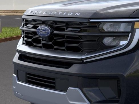 New 2026 Ford Expedition Platinum AWD/4WD image 17