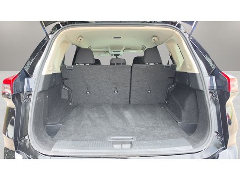 Used 2024 Nissan Rogue S AWD/4WD image 28