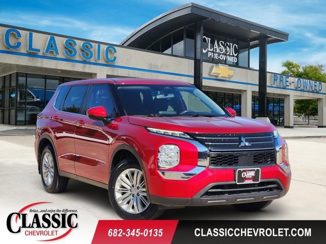 Used 2023 Mitsubishi Outlander ES FWD 360° Tour