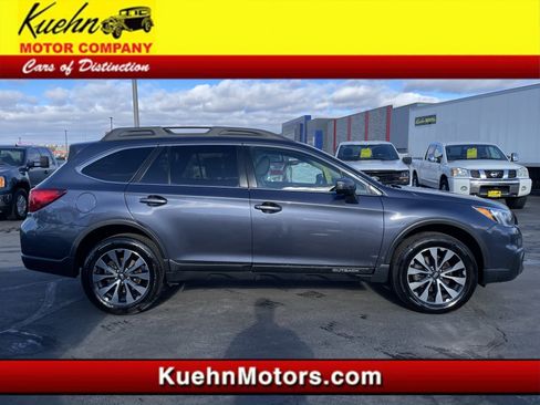 Used 2017 Subaru Outback 3.6R Limited image 1