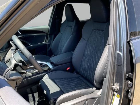 New 2026 Audi SQ5 Premium Plus AWD/4WD image 9