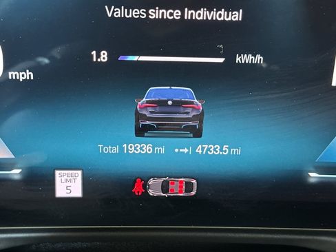 Used 2023 BMW i4 eDrive40 w/ Premium Package RWD image 24