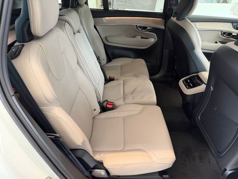New 2026 Volvo XC90 B6 Ultra w/ Protection Package Premier AWD/4WD image 21