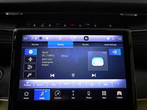 Used 2021 Jeep Grand Cherokee L Limited AWD/4WD image 30