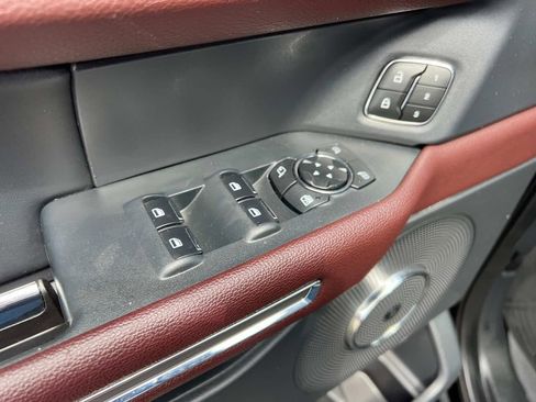 Used 2023 Ford Expedition Max Limited AWD/4WD image 14