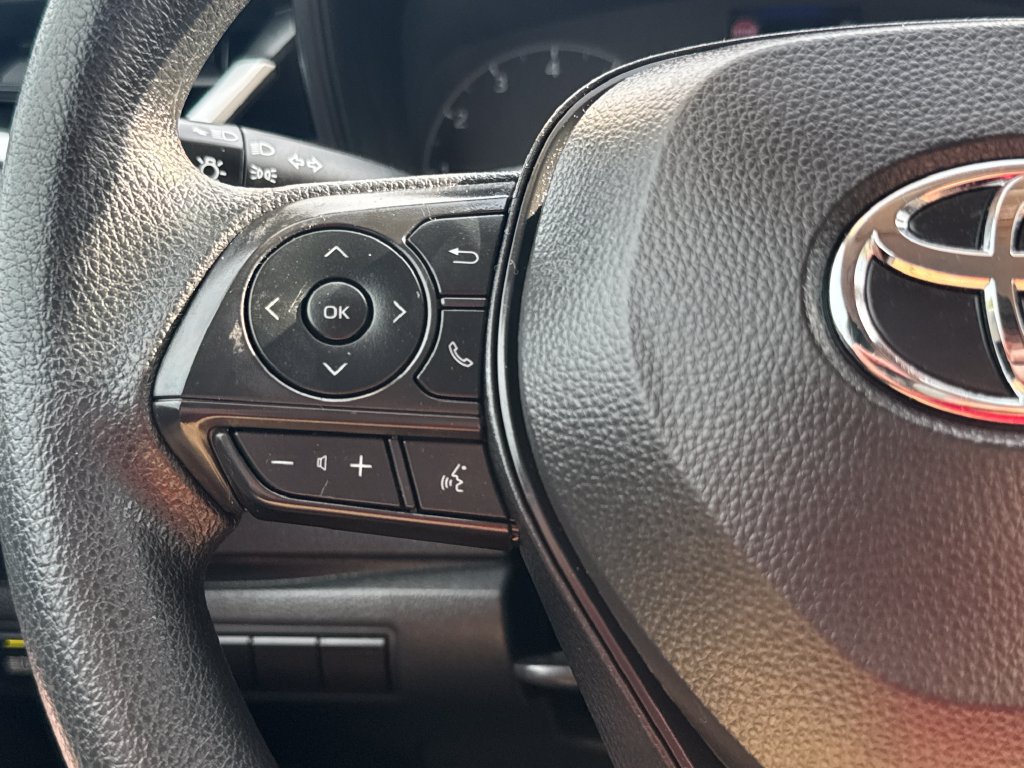 Used 2024 Toyota Corolla LE FWD image 19