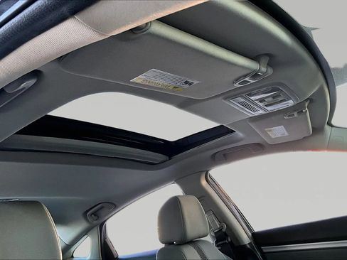 Used 2018 Honda Civic EX image 24