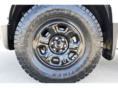 Certified 2024 Nissan Frontier S w/ Technology Package image 29