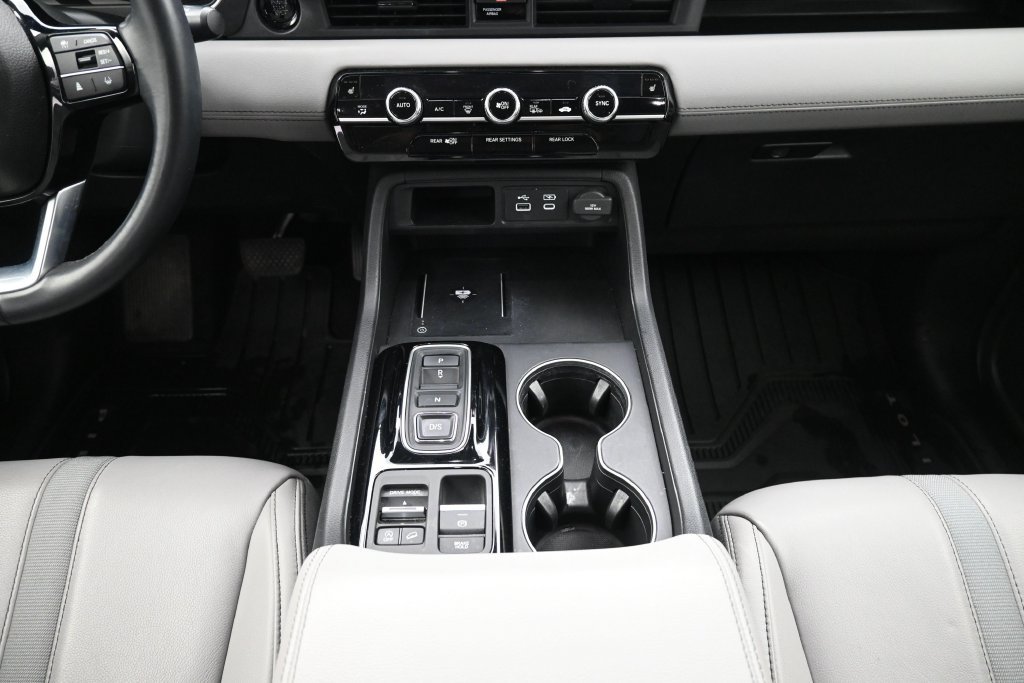 Used 2025 Honda Pilot EX-L image 24