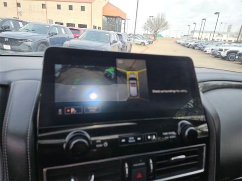 Used 2024 INFINITI QX80 Luxe image 22