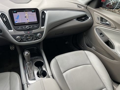 Used 2016 Chevrolet Malibu LT w/ Leather Package image 21