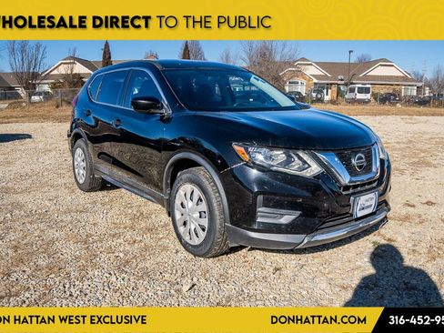 Used 2018 Nissan Rogue S image 30