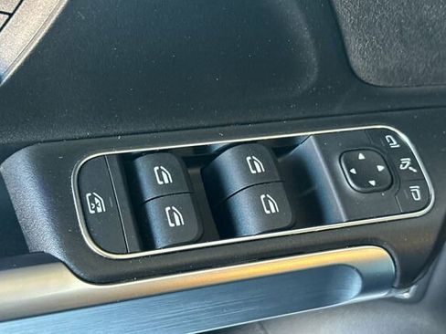 Certified 2025 Mercedes-Benz GLB 250 GLB 250 image 12