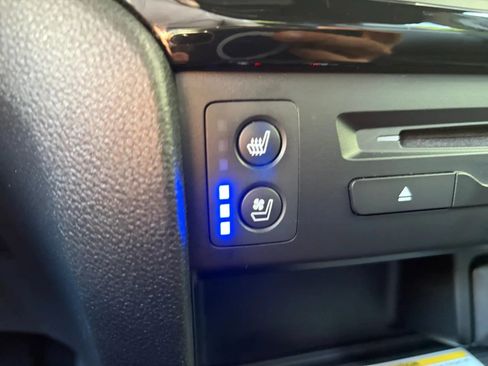 Used 2021 Honda Pilot Black Edition image 26