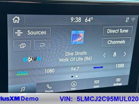 Used 2021 Lincoln Corsair Reserve w/ Equipment Group 201A image 28