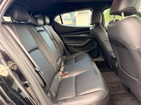 Used 2024 MAZDA MAZDA3 s FWD image 17