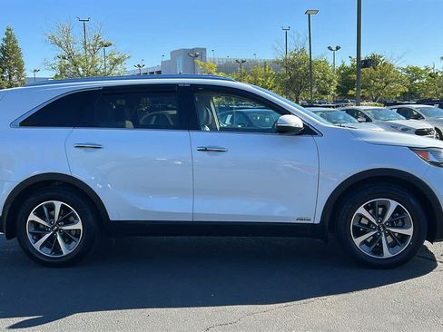 Used 2019 Kia Sorento EX w/ EX Touring Package AWD/4WD image 4