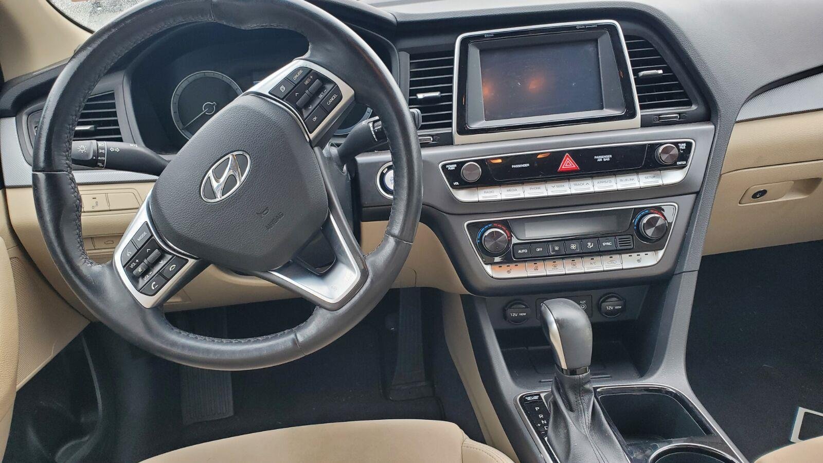 Used 2019 Hyundai Sonata SEL FWD image 7