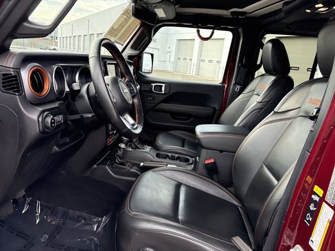 Certified 2022 Jeep Gladiator Mojave w/ LED Lighting Group image 18