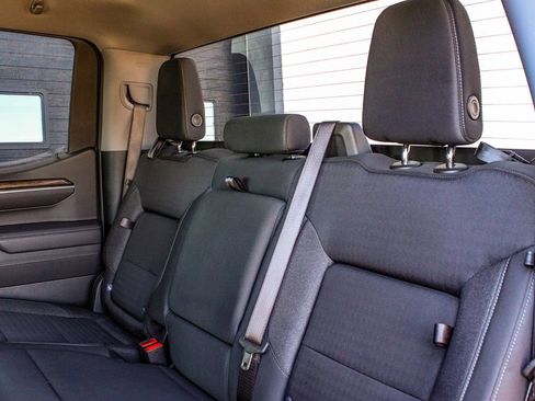 Used 2025 GMC Sierra 1500 Elevation AWD/4WD image 33