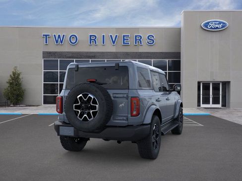 New 2025 Ford Bronco Outer Banks image 8