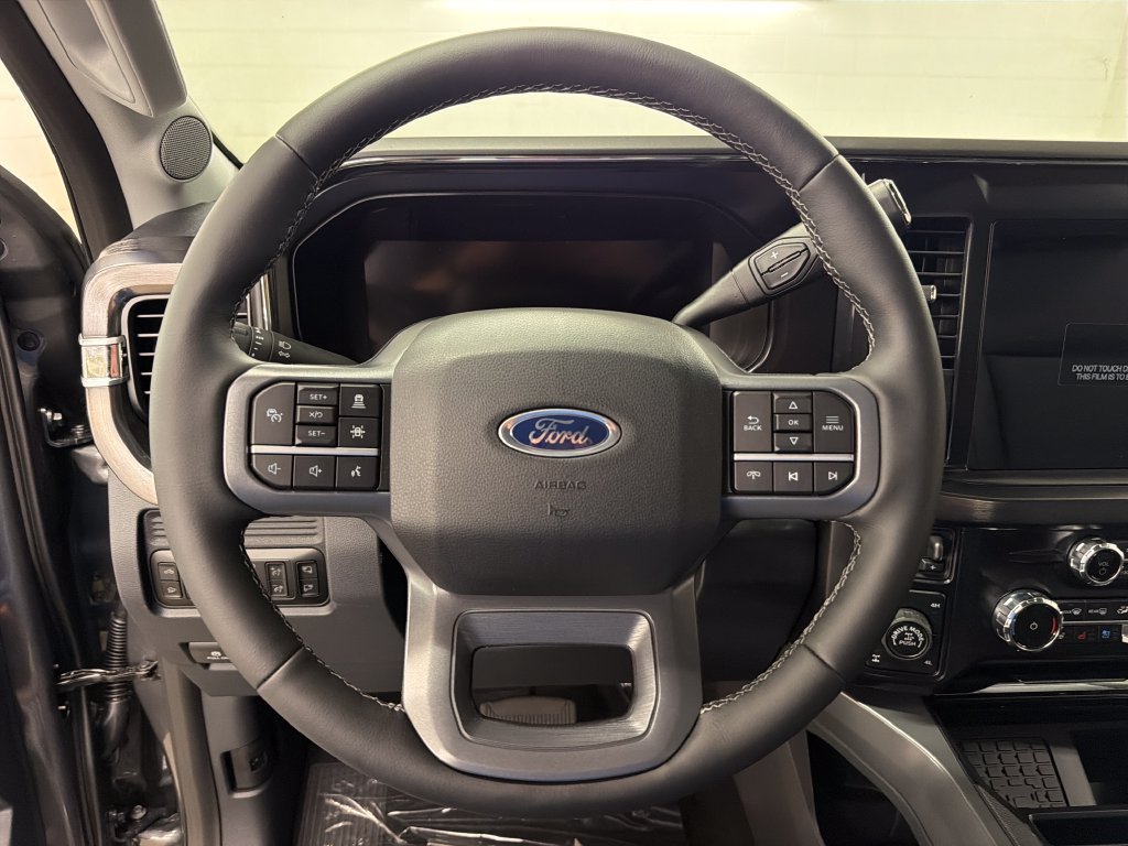 New 2026 Ford F250 Lariat w/ Tremor Off-Road Package AWD/4WD image 18