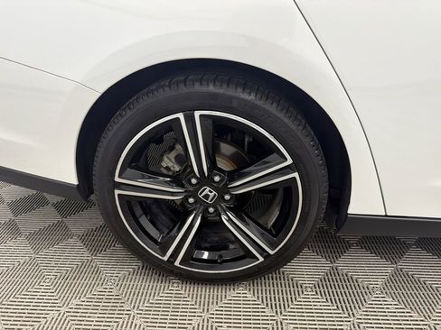 Used 2023 Honda Accord Sport image 18