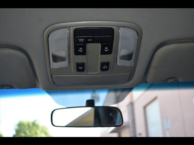 Used 2019 Kia Sedona LX FWD image 33