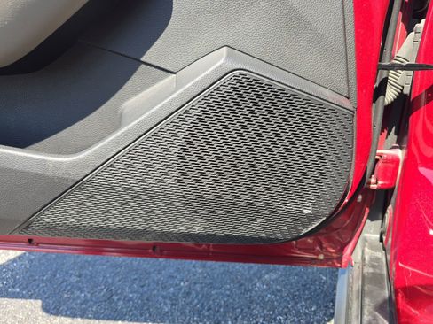 Used 2023 Honda Accord EX image 15